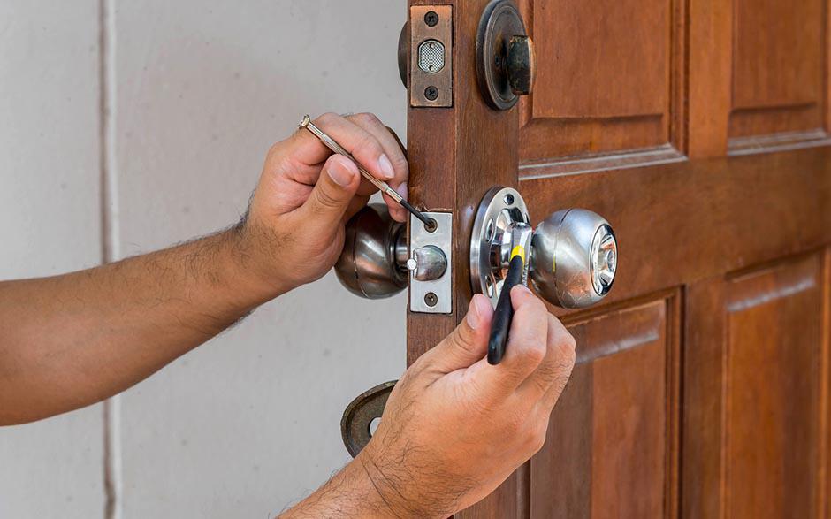 changer un barillet de porte Rungis